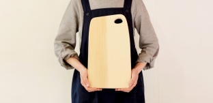 新サイズ「いちょうの木のまな板：大と中の間」販売開始のお知らせ